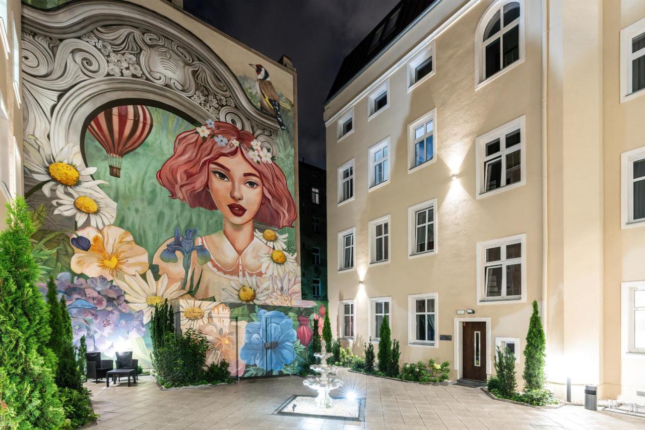 Komeda Apartment Hidden In Poznan Old Town By Noclegi Renters Exterior foto